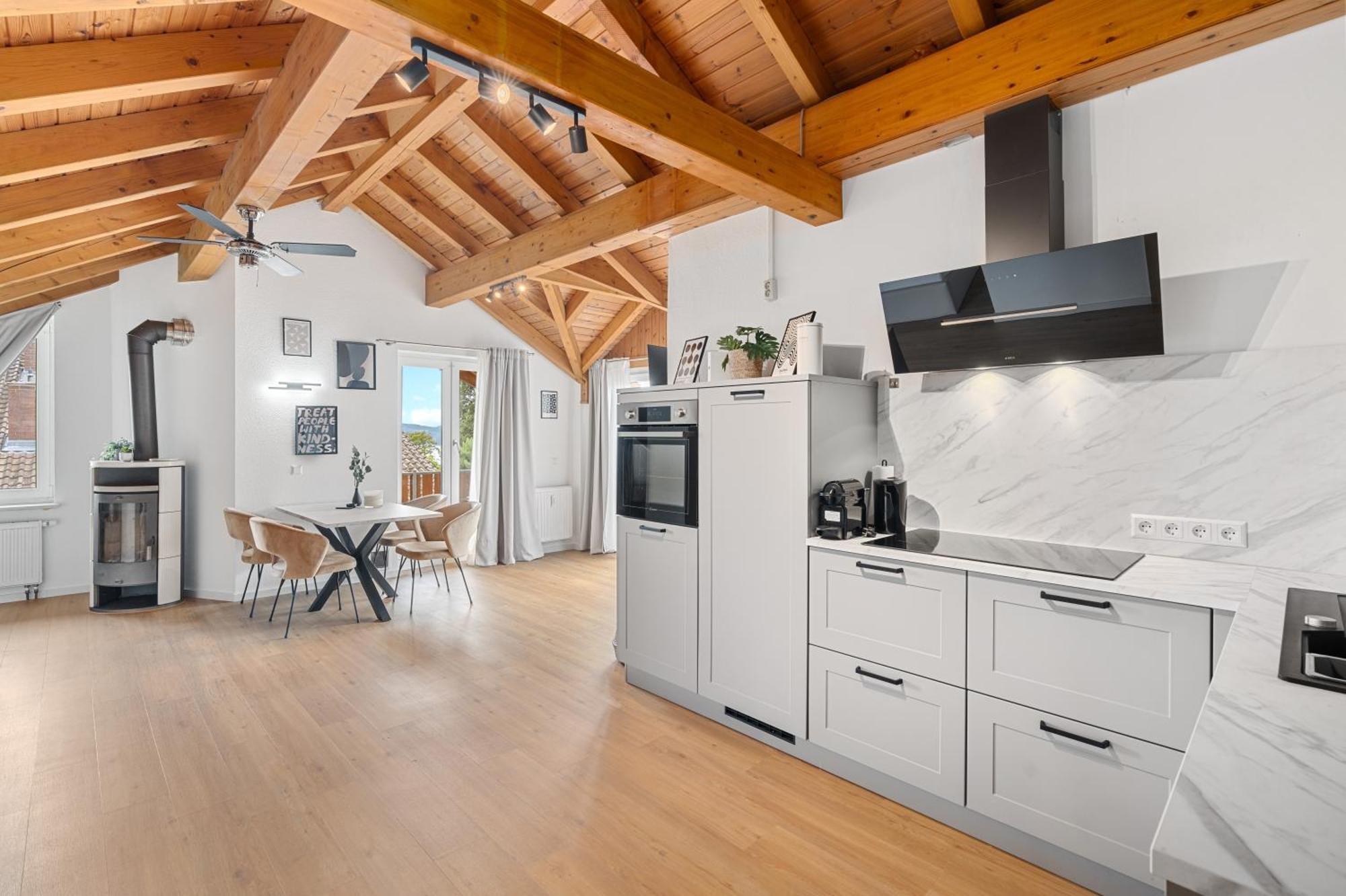 Anytime - Gaestehaus Am Weinberg In Ueberlingen Bagian luar foto